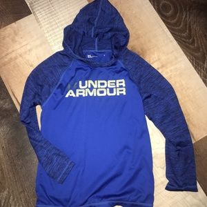Youth Under Armor long sleeve Tee Great condition